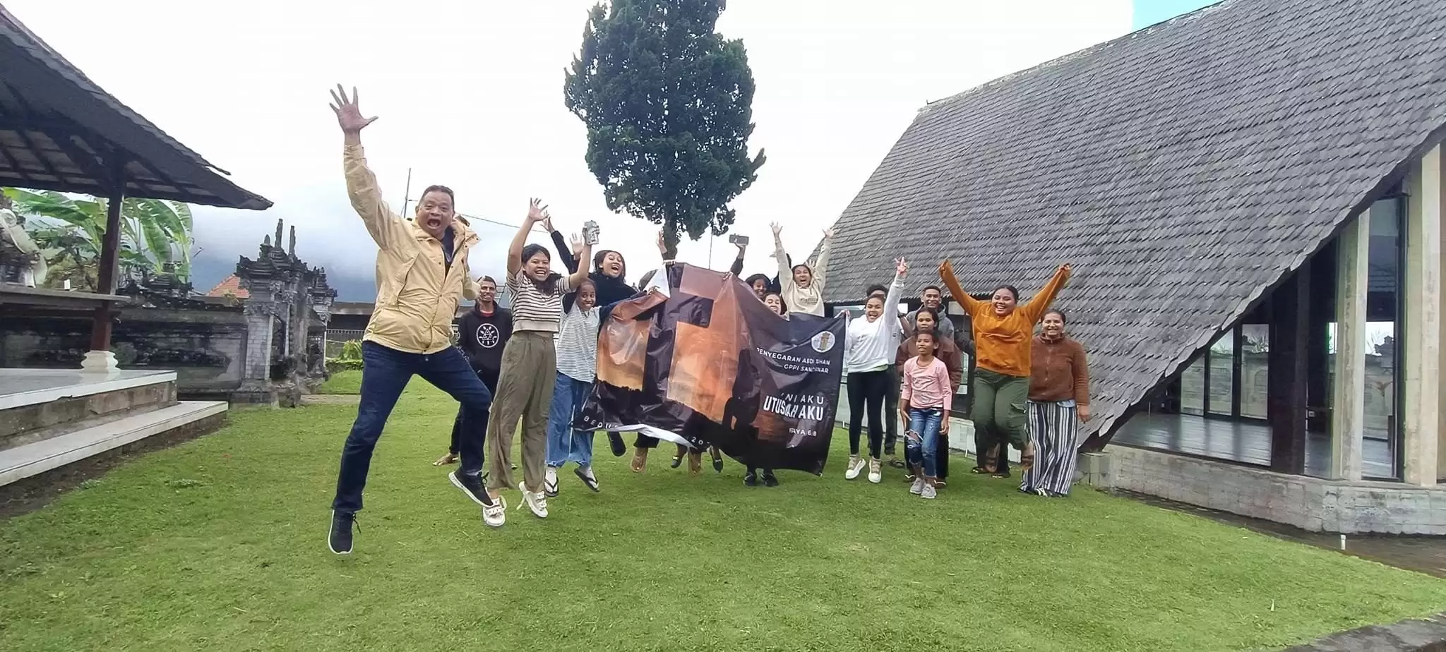 Hidup Sebagai Terang di Tengah Dunia