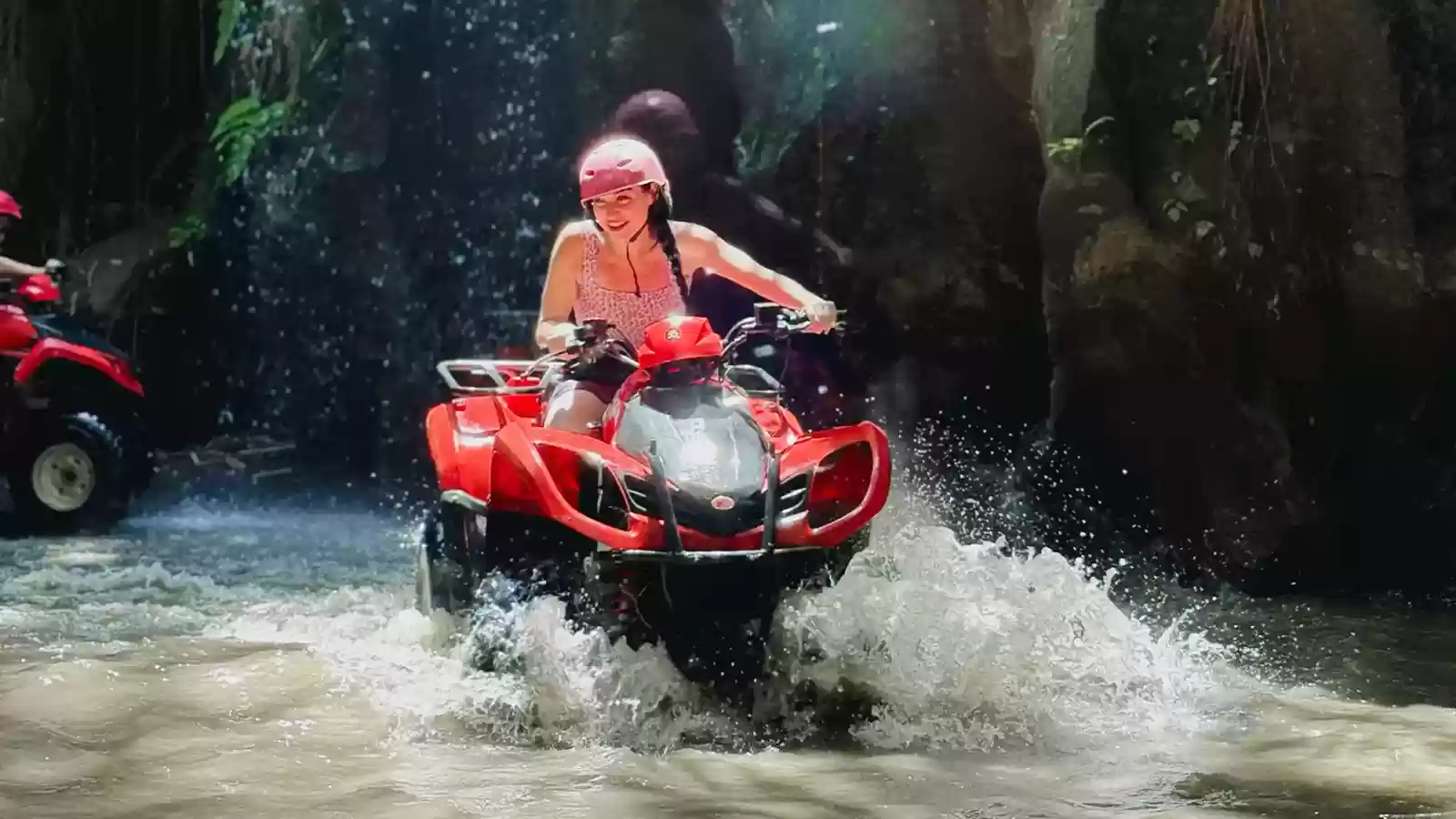 Paket Tour Adventure 3H 2M