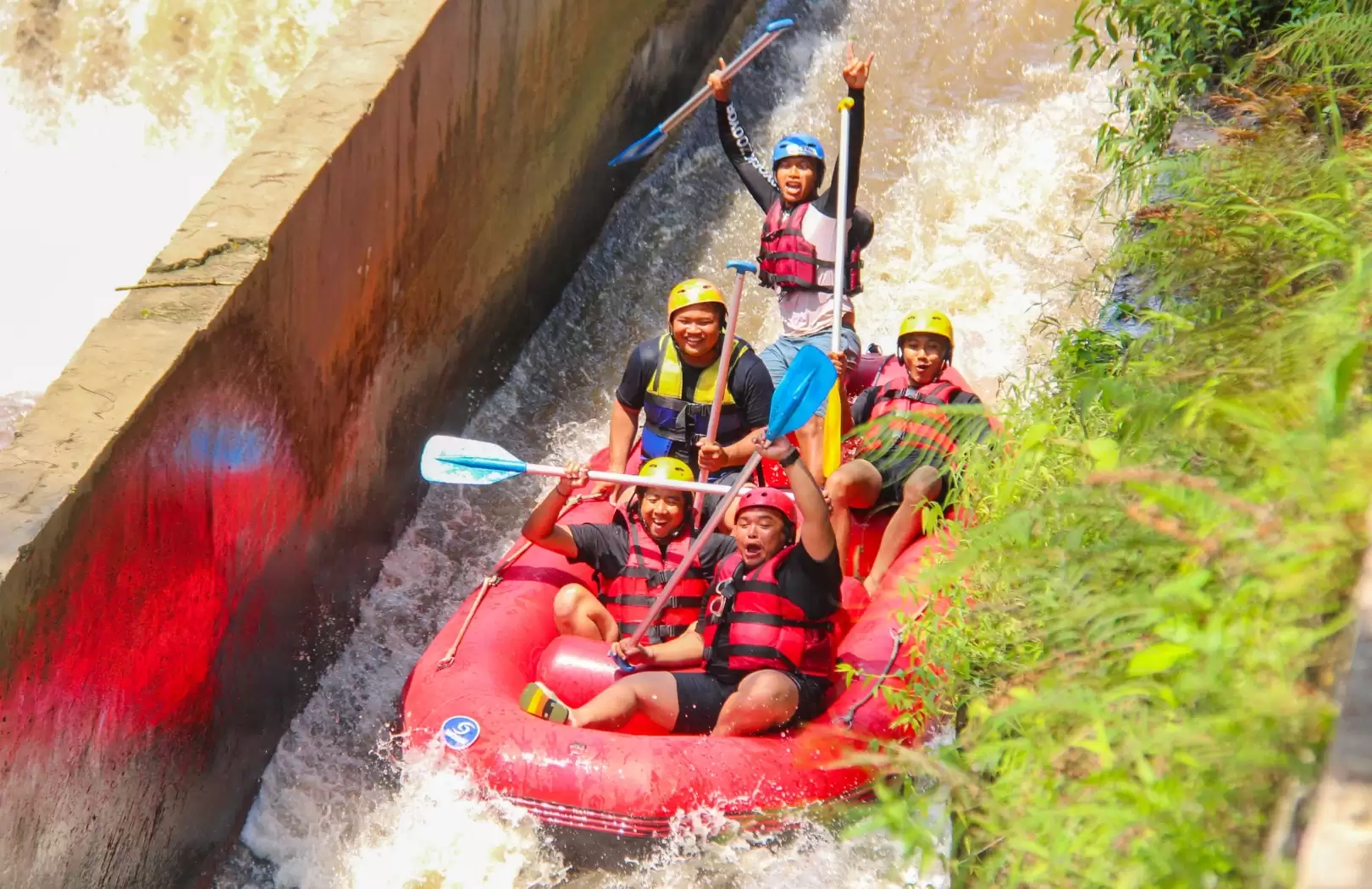 Rafting (Lunch) & Cretya River Club