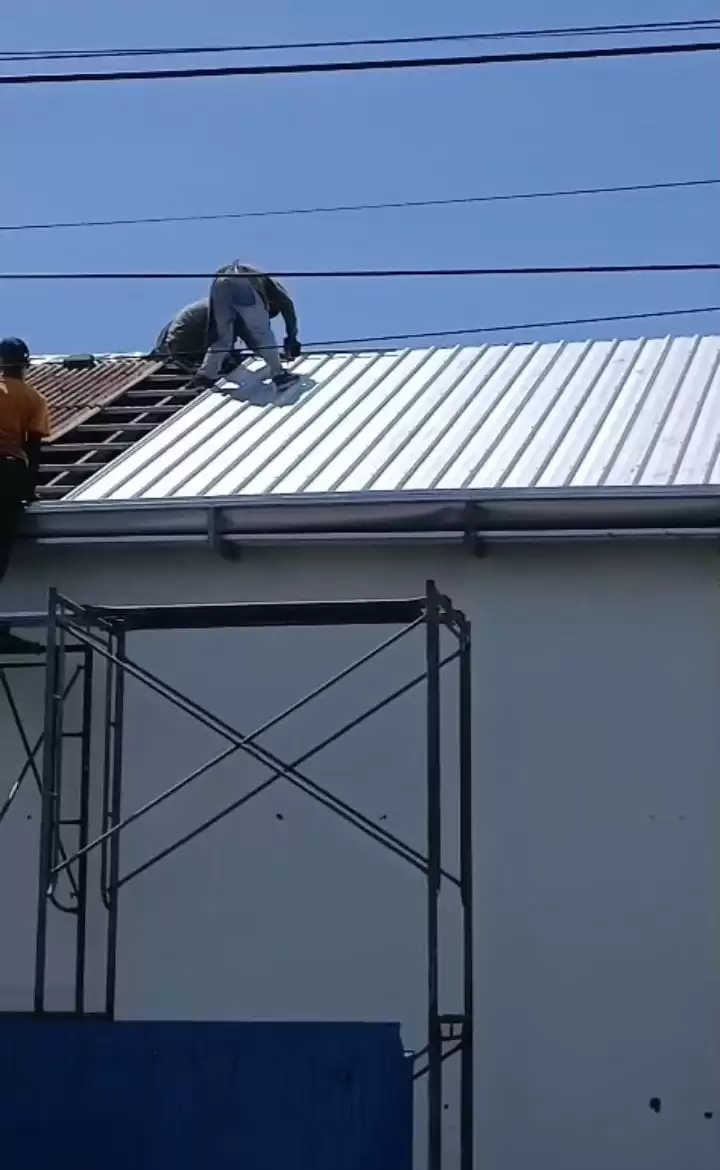 Renovasi GPPI Sang Sinar: Listrik Padam, Pekerjaan Tetap Berjalan