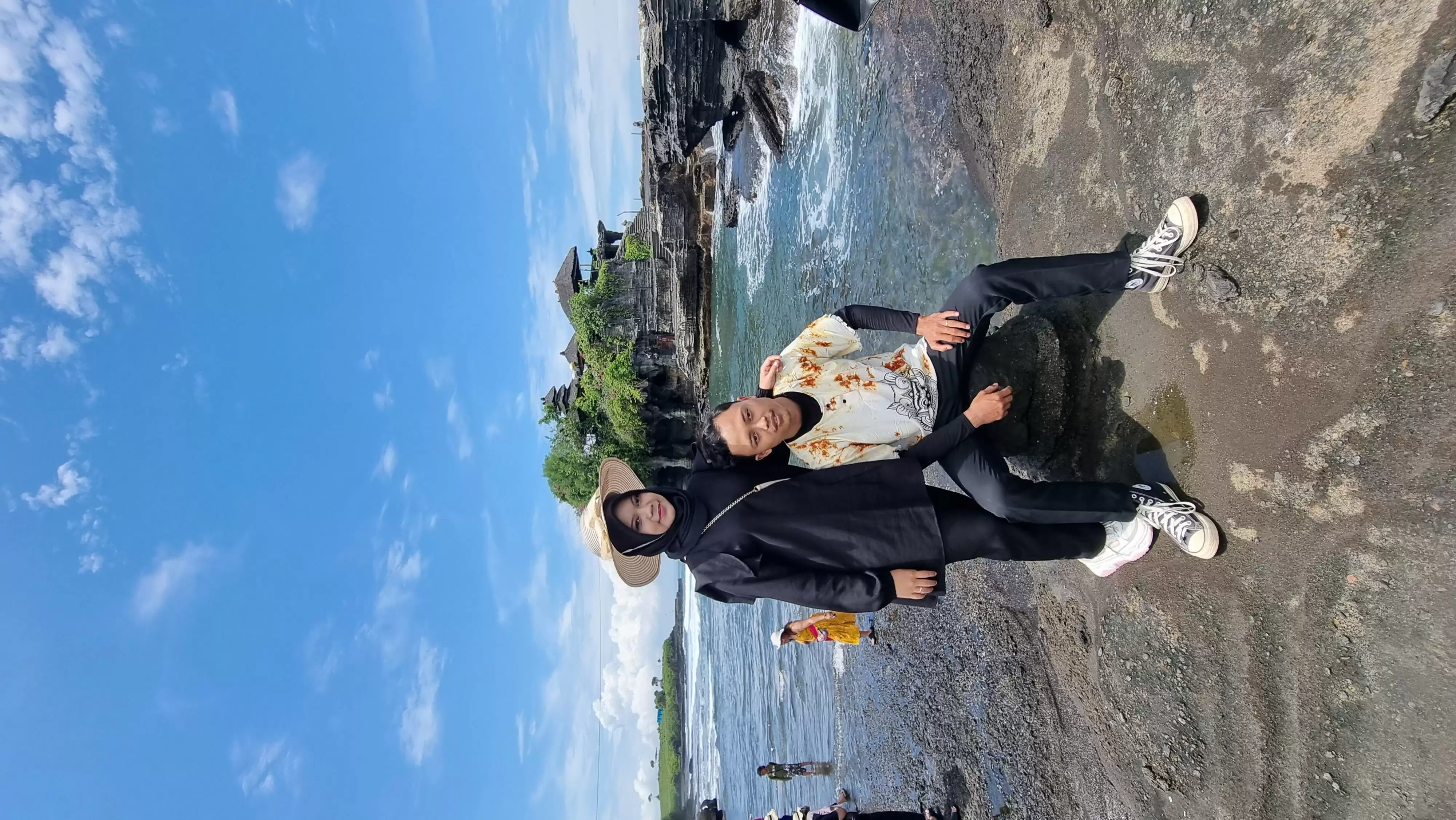 Paket Tour Hemat 2H 1M