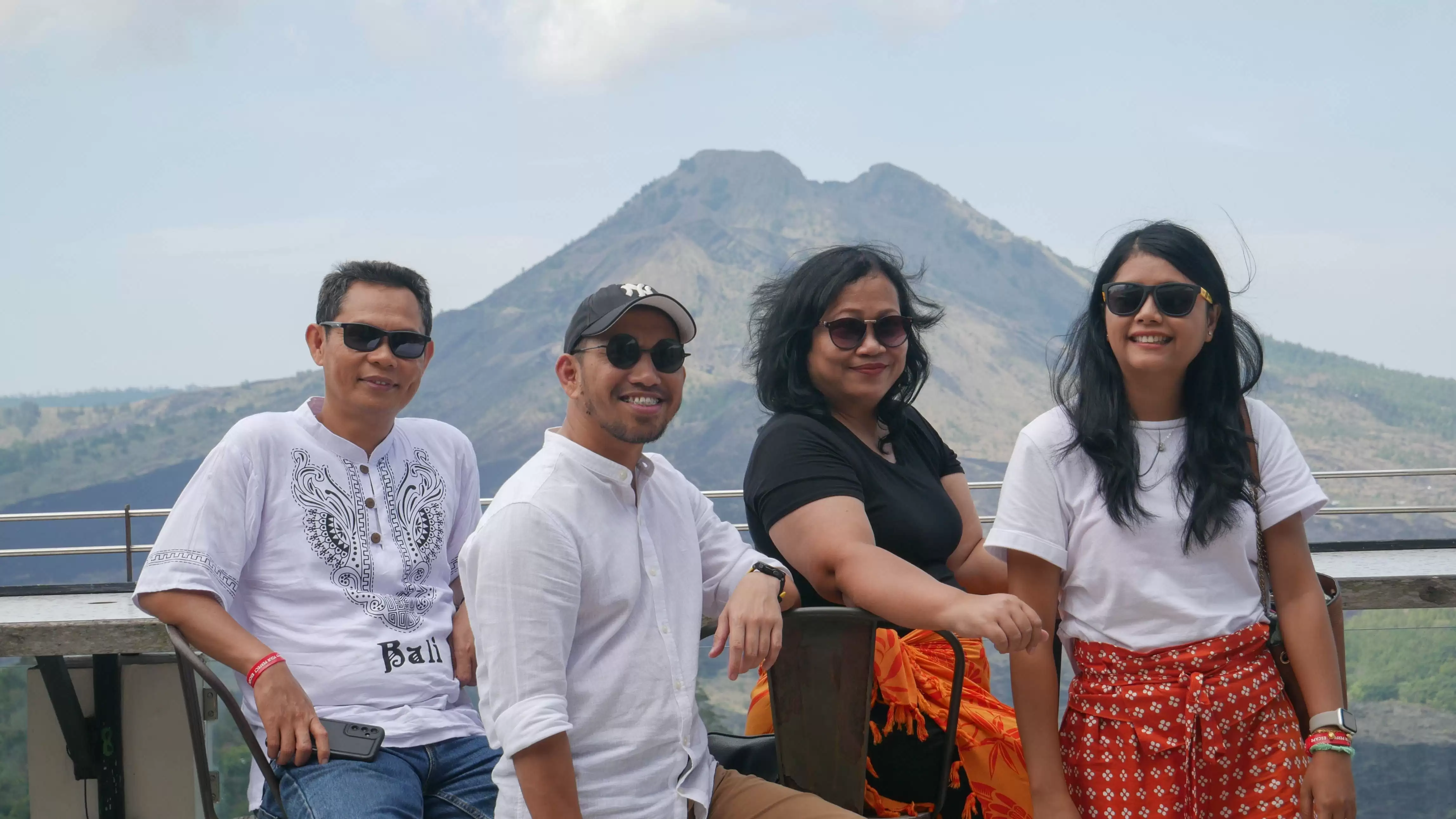Paket Tour Honeymoon 3H 2M