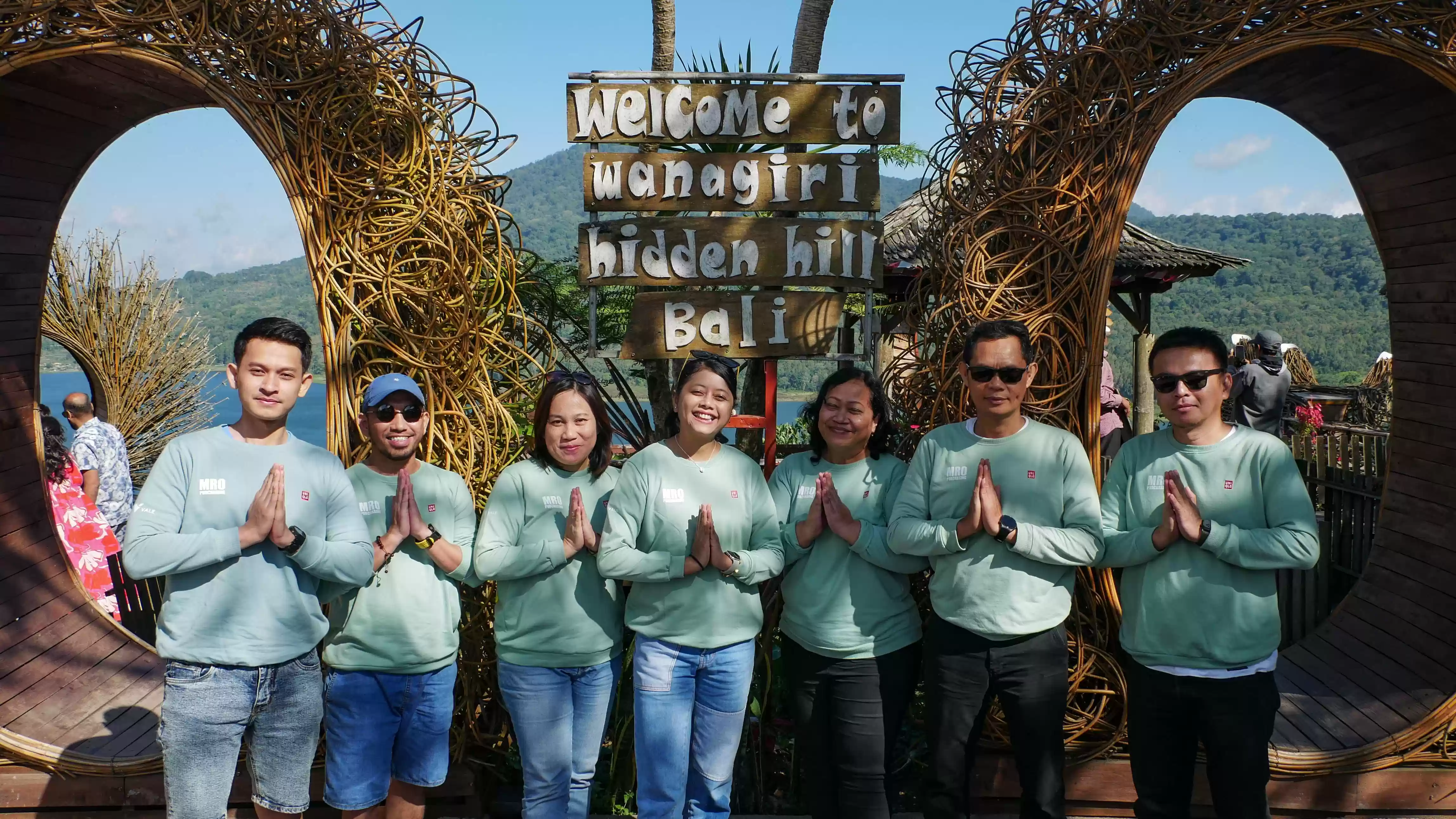 Paket Tour Keluarga 5H 4M