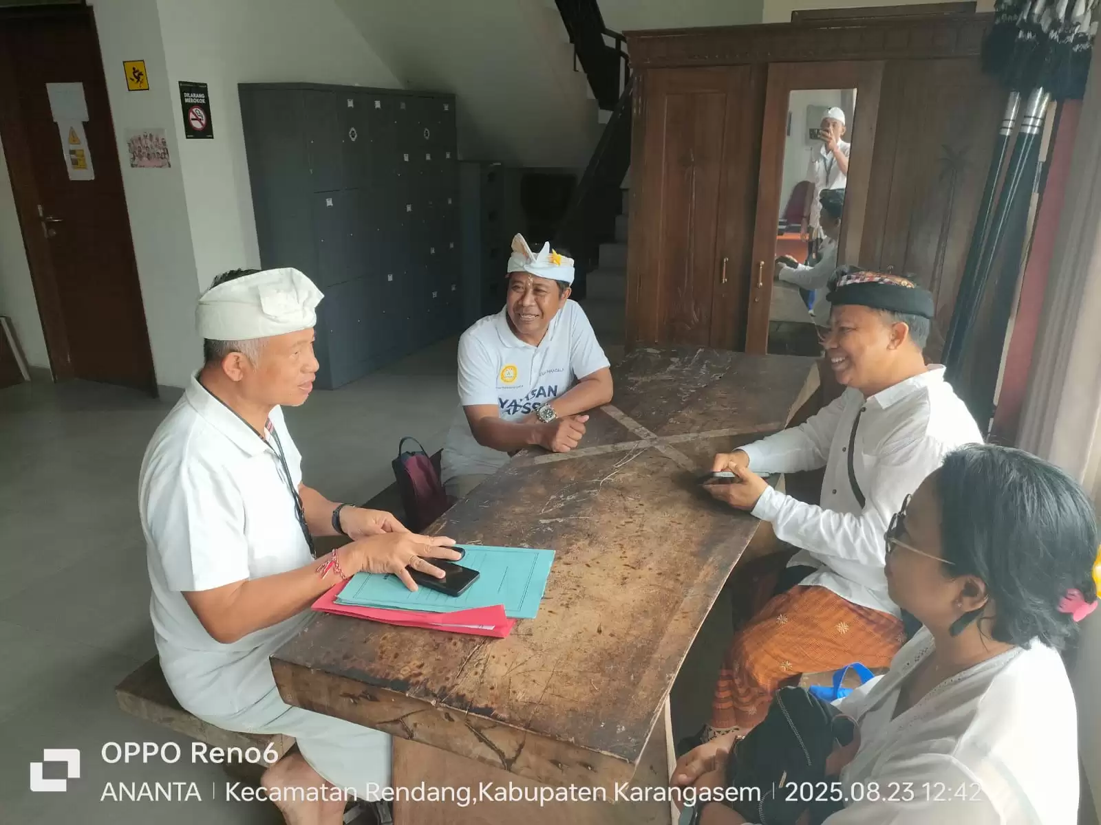 Yayasan Ananta dan Yayasan Jero Tumbuk Gelar Kegiatan Sosial Bersama