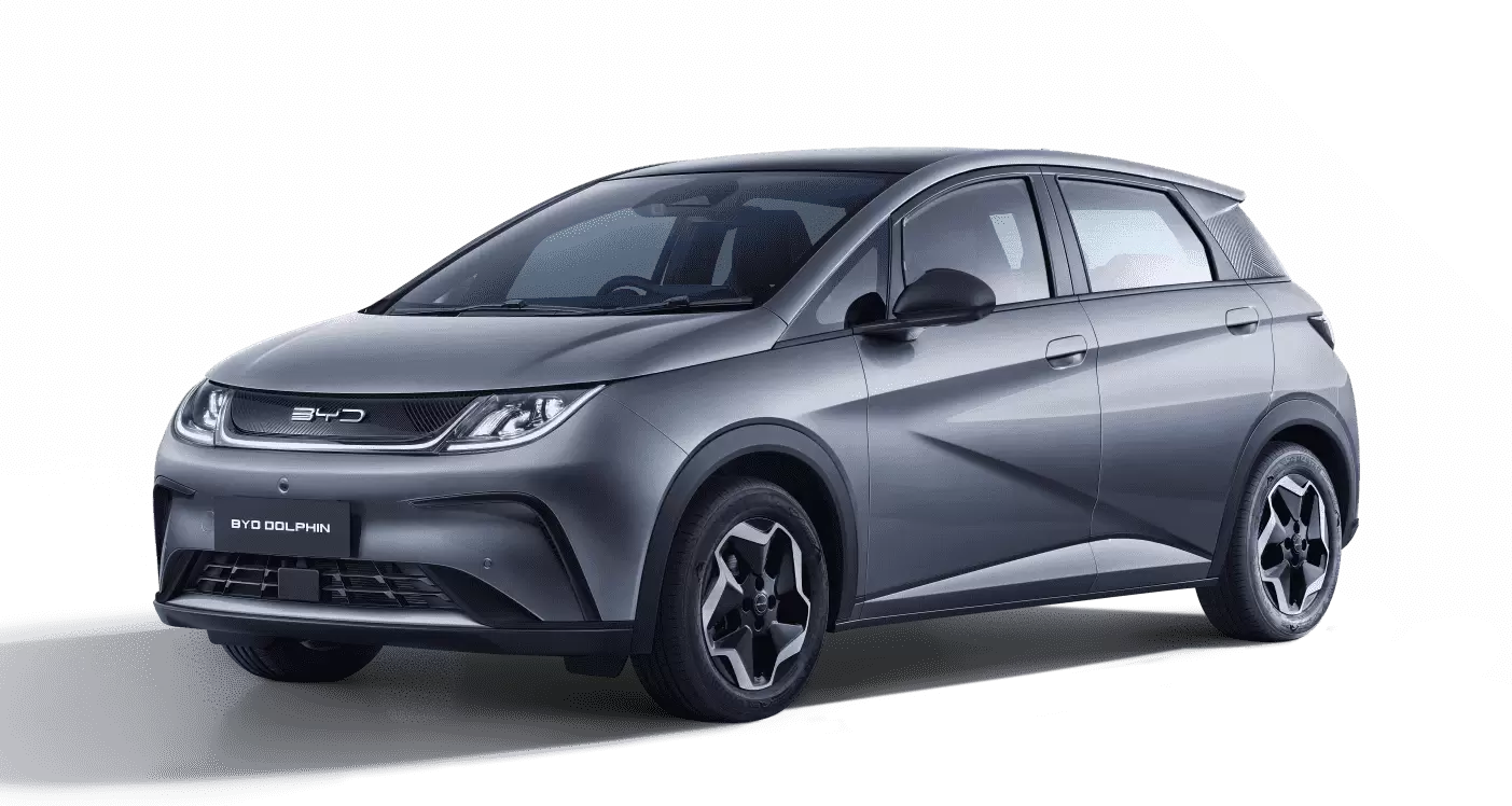 Sewa Mobil BYD M6