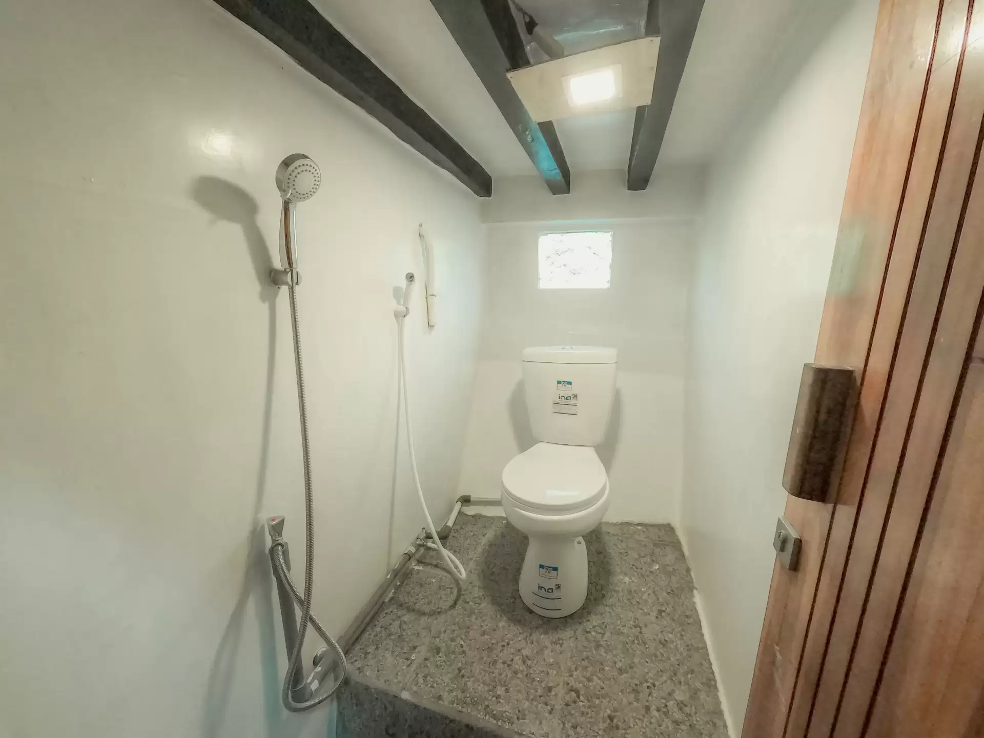 Almadira Sailing Komodo Tour