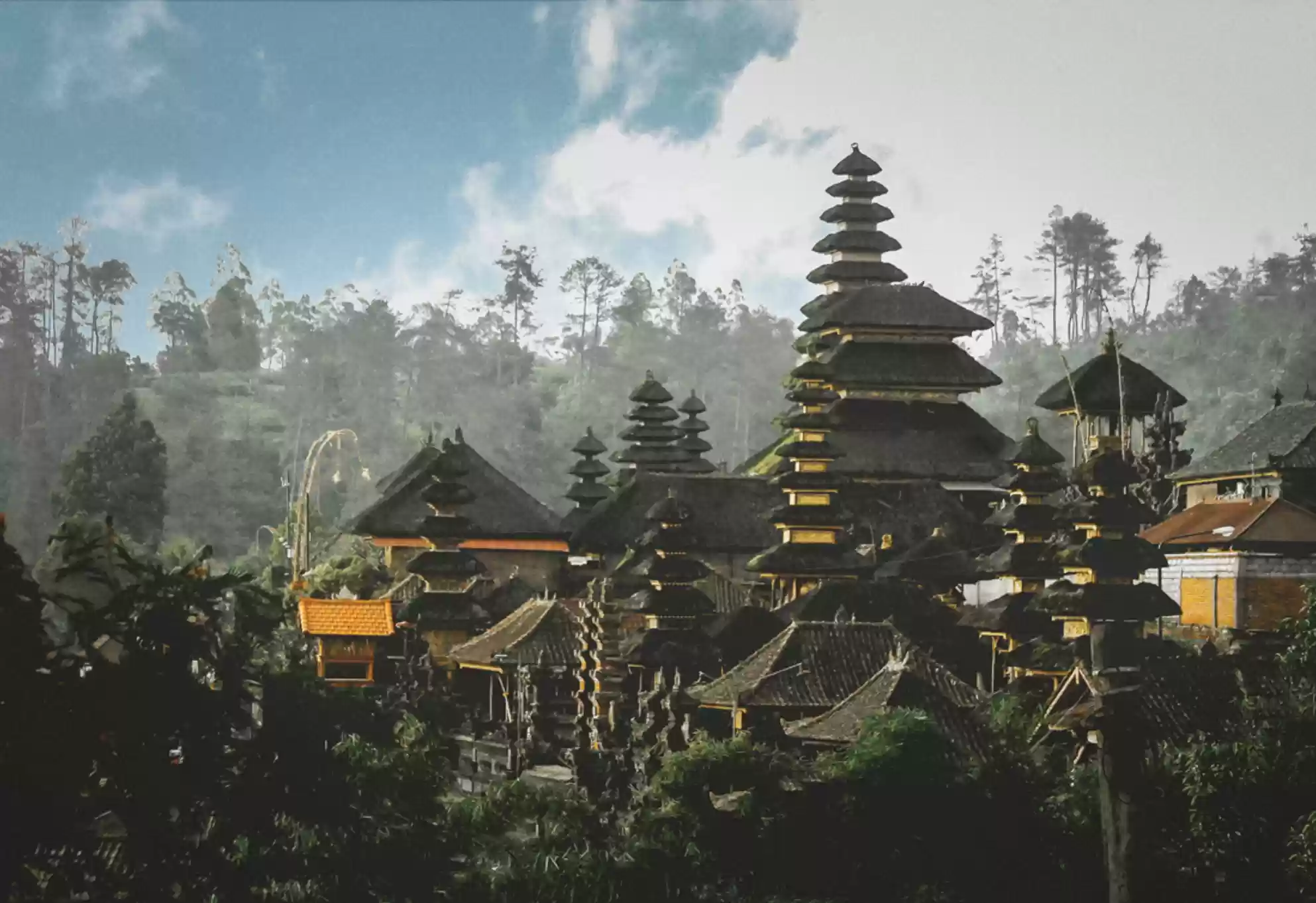 Sejarah Berdirinya Pura Besakih