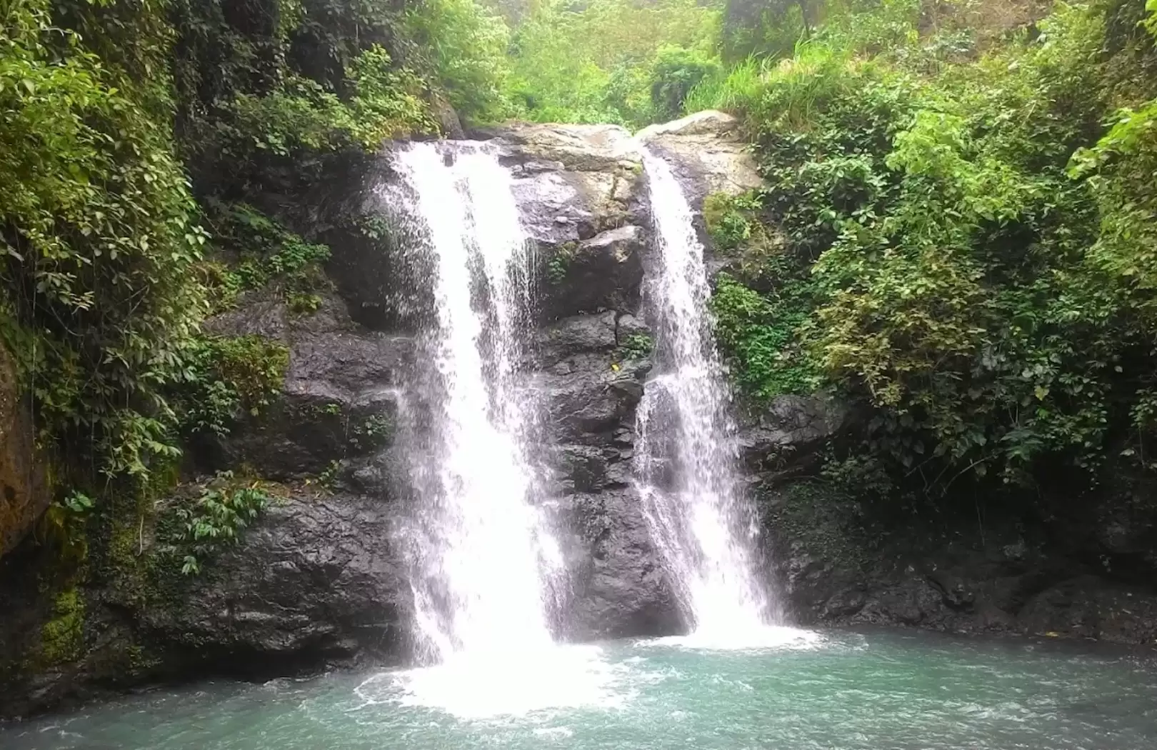 Juwuk Manis Waterfall