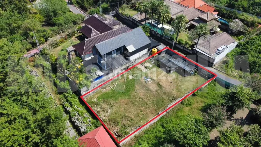 Dijual Tanah View Laut di Jalan Pantai Saba