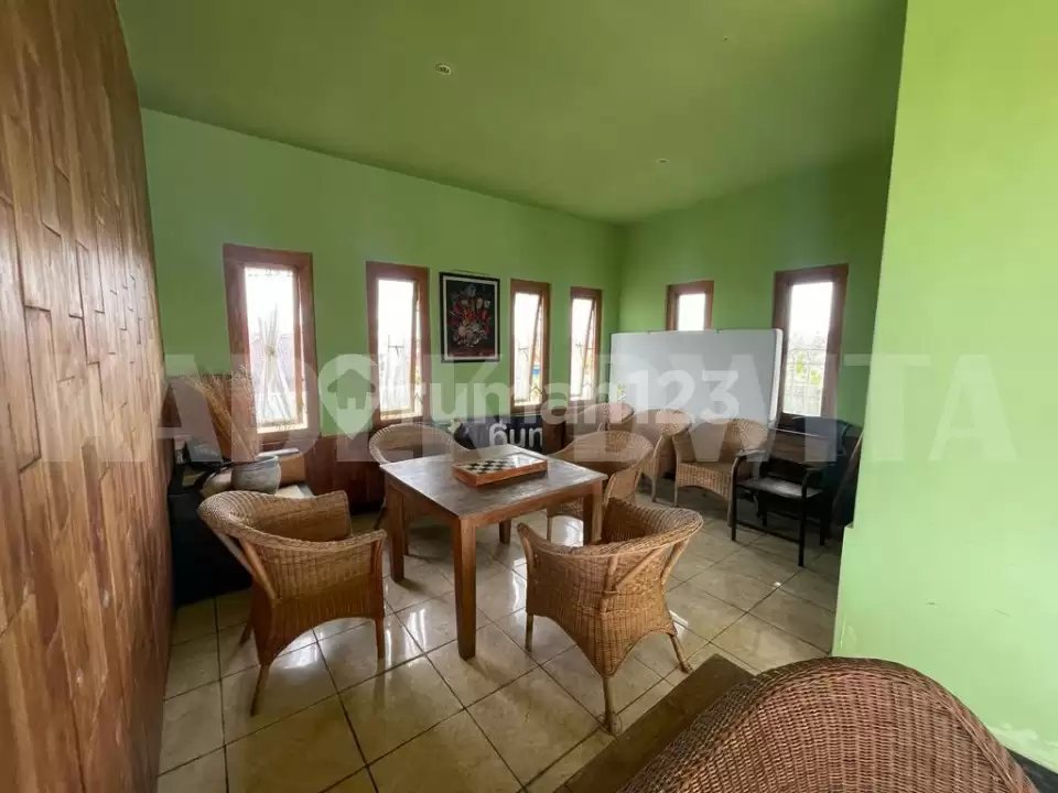 Dijual Ruko 3 Lantai di Jalan Pantai Kuta – Lokasi Strategis Hook