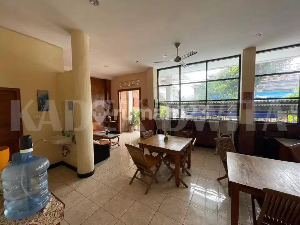Dijual Ruko 3 Lantai di Jalan Pantai Kuta – Lokasi Strategis Hook