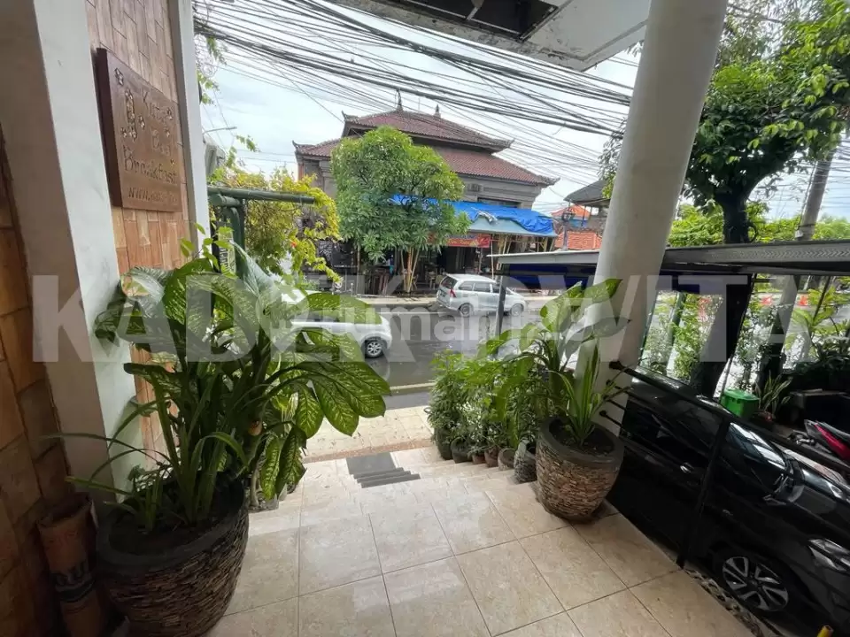 Dijual Ruko 3 Lantai di Jalan Pantai Kuta – Lokasi Strategis Hook