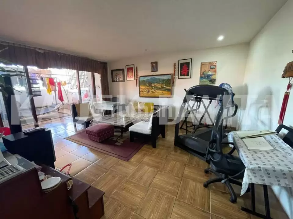 Dijual Ruko 3 Lantai Ex-Restoran di Jalan Raya Tuban – Kuta, Dekat Bandara Ngurah Rai