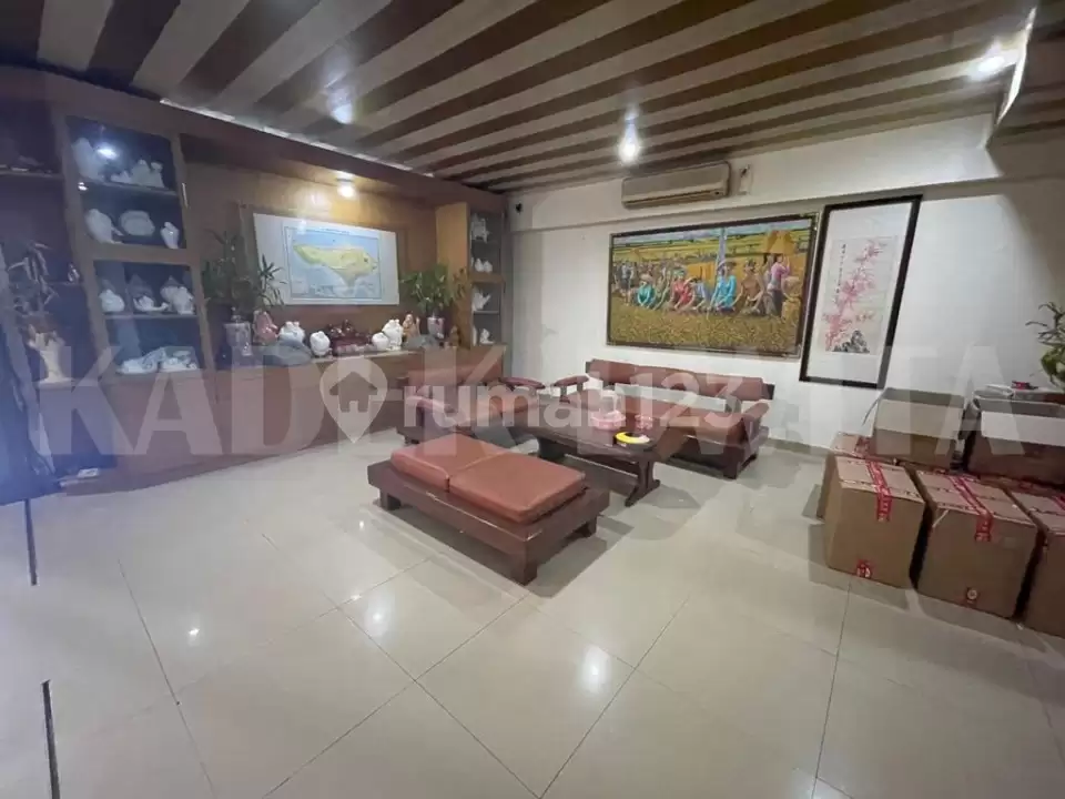Dijual Ruko 3 Lantai Ex-Restoran di Jalan Raya Tuban – Kuta, Dekat Bandara Ngurah Rai
