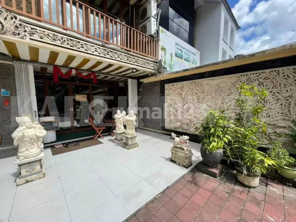 Dijual Ruko 3 Lantai Ex-Restoran di Jalan Raya Tuban – Kuta, Dekat Bandara Ngurah Rai