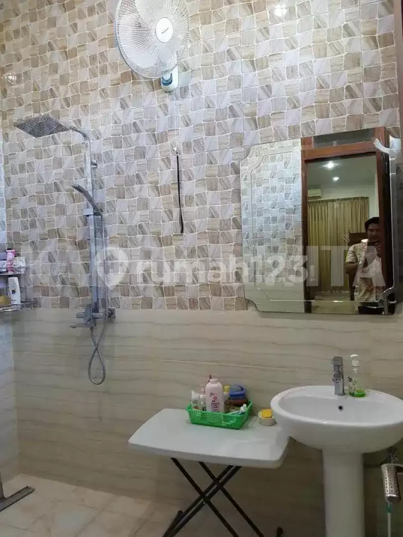 Dijual Villa 3 Lantai View Laut di Pantai Pabean – Ketewel, Dekat Sanur