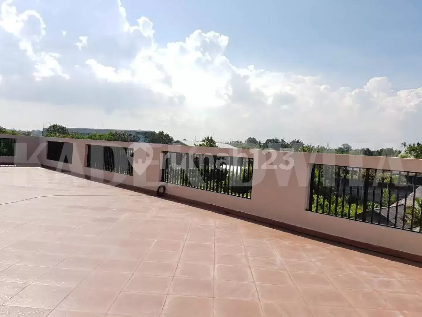 Dijual Villa 3 Lantai View Laut di Pantai Pabean – Ketewel, Dekat Sanur