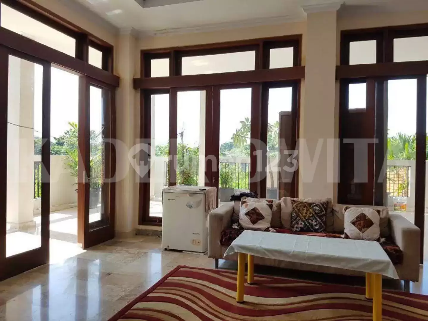 Dijual Villa 3 Lantai View Laut di Pantai Pabean – Ketewel, Dekat Sanur