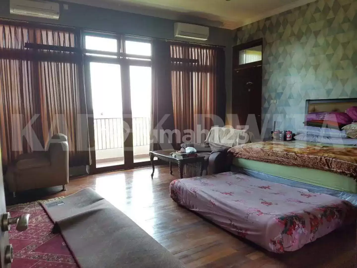 Dijual Villa 3 Lantai View Laut di Pantai Pabean – Ketewel, Dekat Sanur