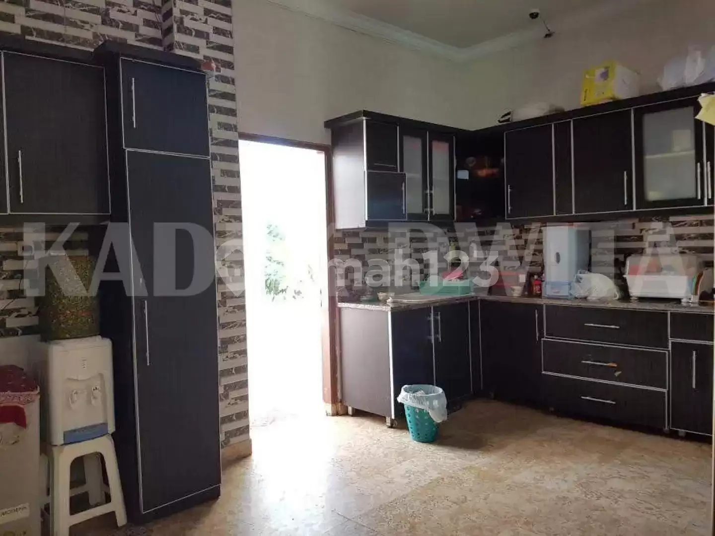 Dijual Villa 3 Lantai View Laut di Pantai Pabean – Ketewel, Dekat Sanur