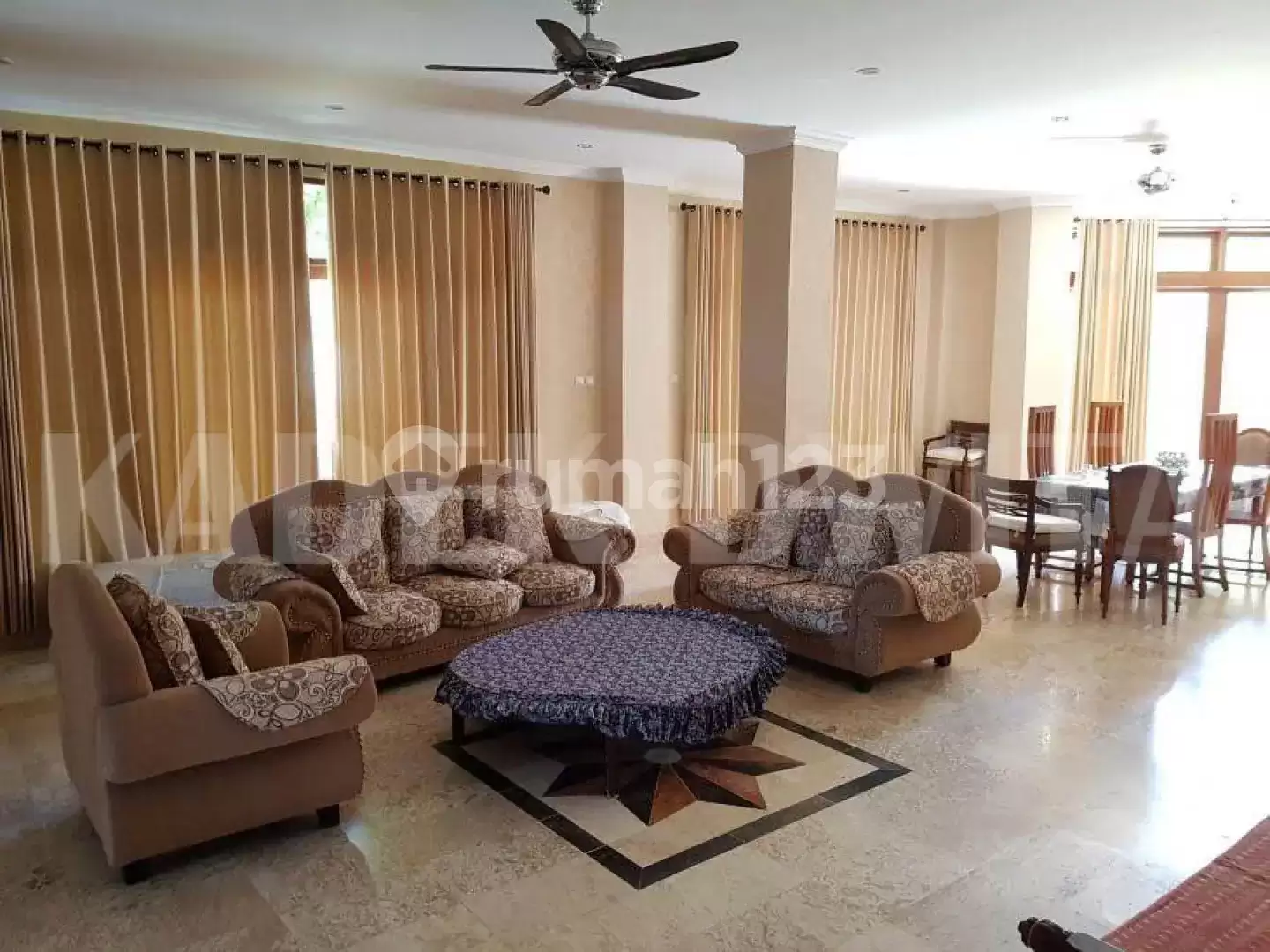Dijual Villa 3 Lantai View Laut di Pantai Pabean – Ketewel, Dekat Sanur