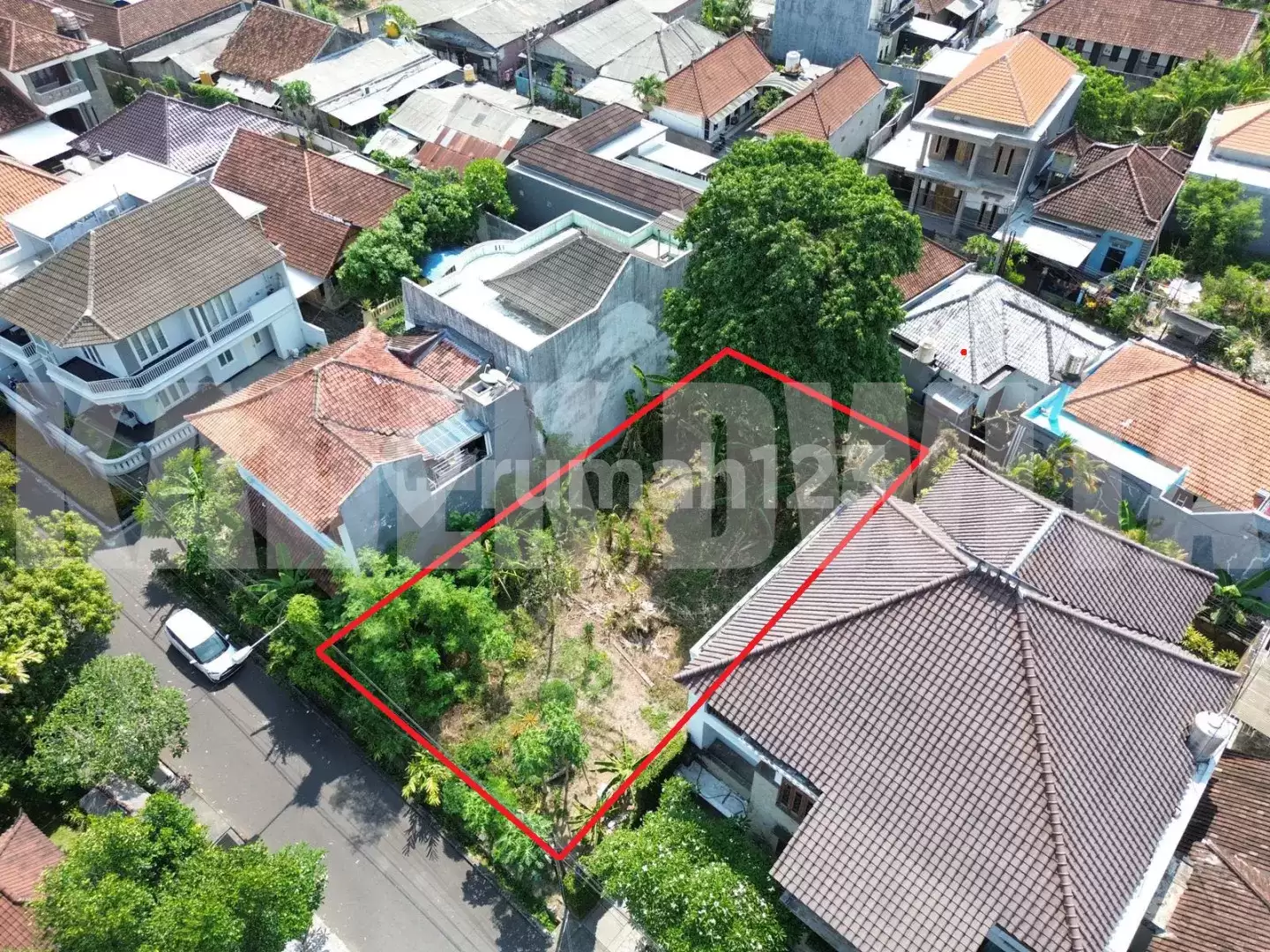 Dijual Tanah di Kawasan Perumahan Elite Lembah Pujian – Jalan Nangka, Denpasar Utara