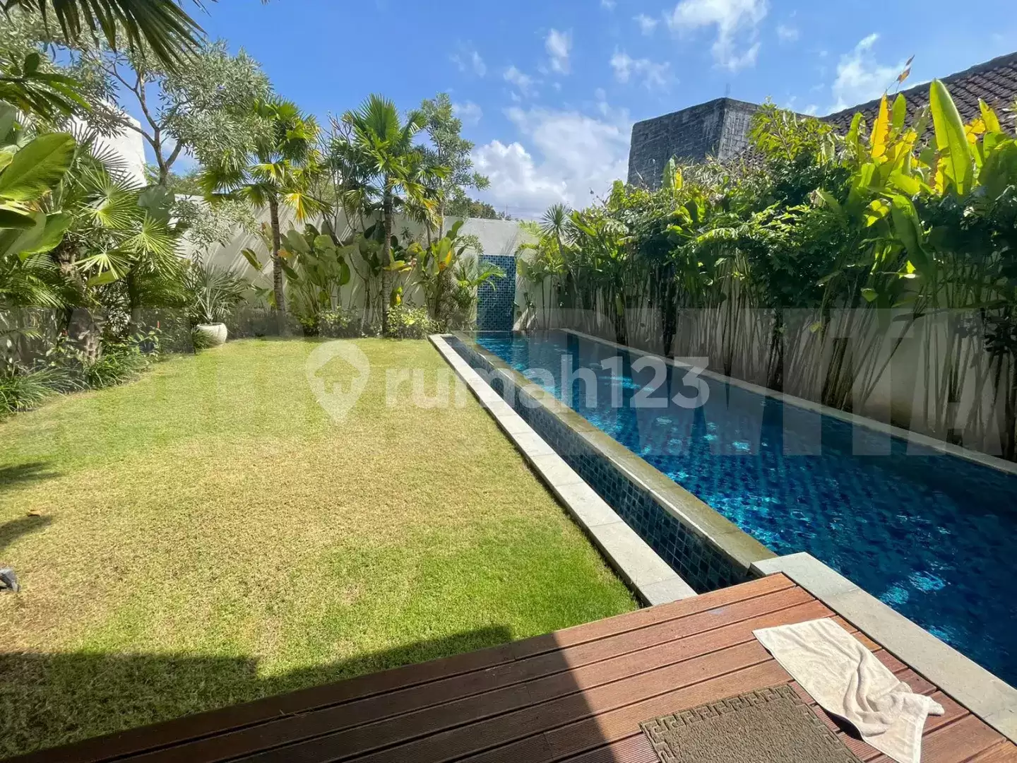 Dijual Rumah Mewah 2 Lantai di Tukad Musi, Renon – Denpasar