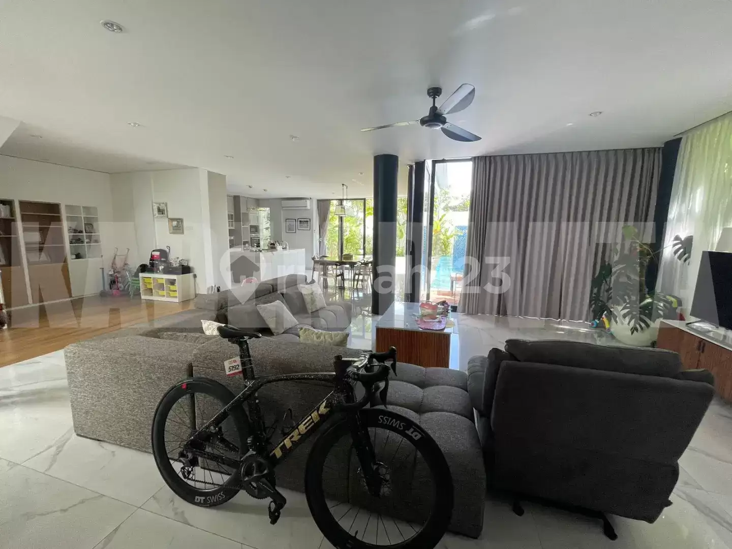 Dijual Rumah Mewah 2 Lantai di Tukad Musi, Renon – Denpasar