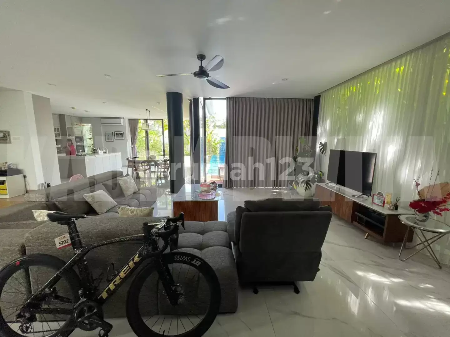 Dijual Rumah Mewah 2 Lantai di Tukad Musi, Renon – Denpasar