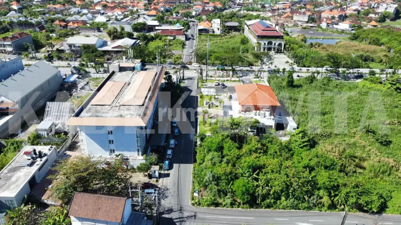 Disewakan Tanah Komersial di Jalan Utama Sunset Road Kuta – Lokasi Strategis