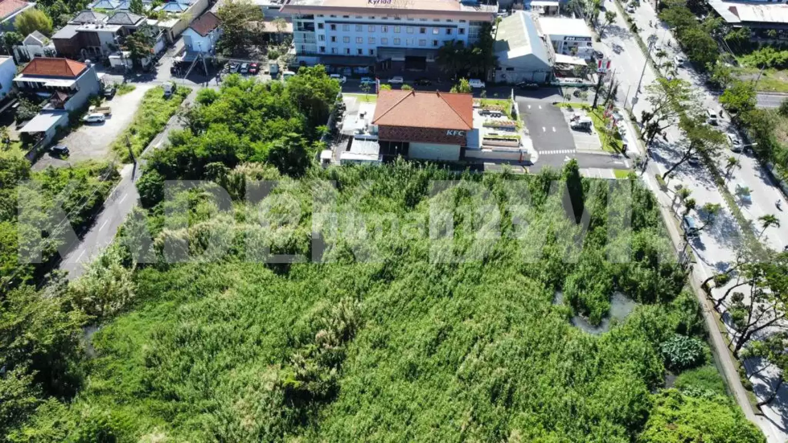 Disewakan Tanah Komersial di Jalan Utama Sunset Road Kuta – Lokasi Strategis