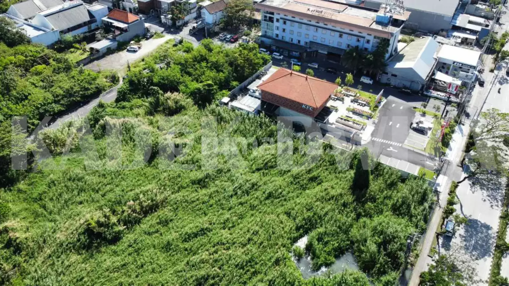 Disewakan Tanah Komersial di Jalan Utama Sunset Road Kuta – Lokasi Strategis