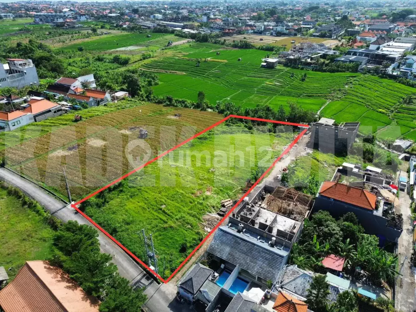 Disewakan Tanah Los Sungai View Sawah di Abasan Berawa, Canggu – Lingkungan Villa Eksklusif