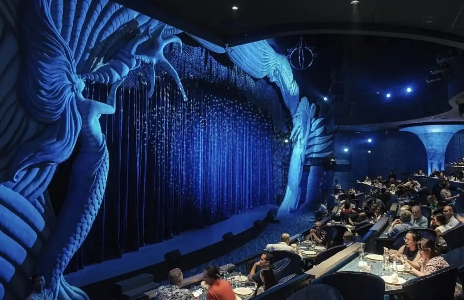 Varuna Premium (Premium Dining) at Bali Safari & Marine Park