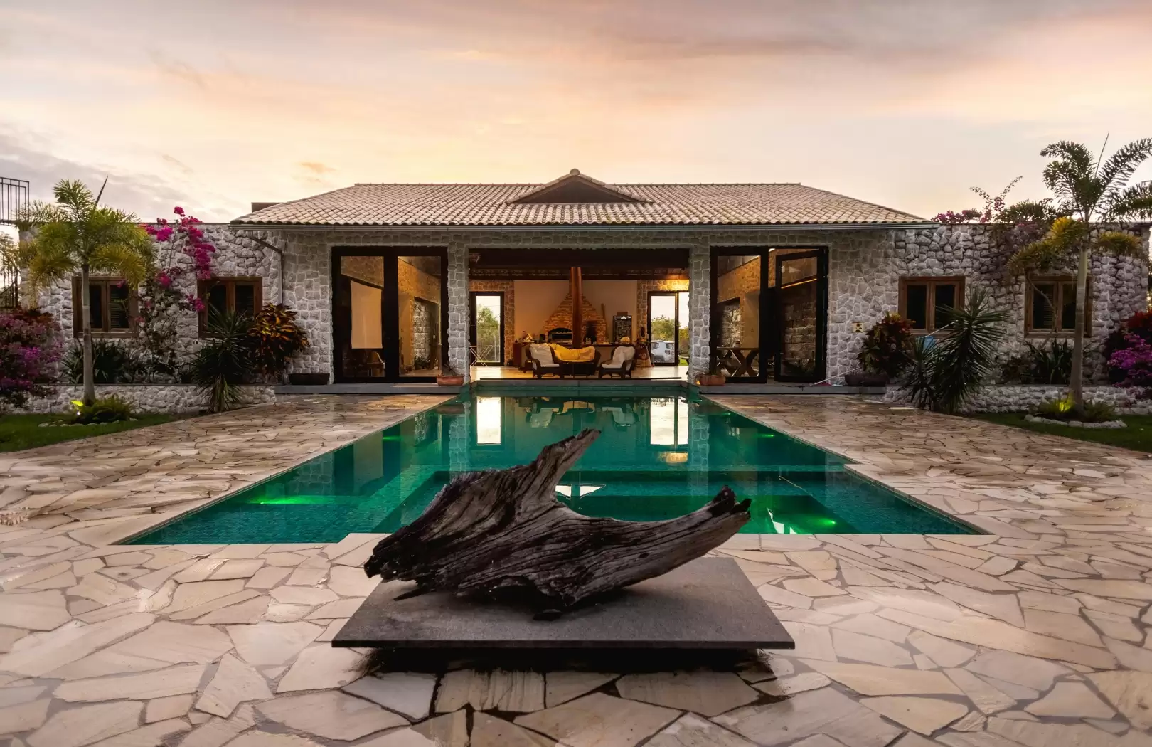 Keuntungan Menyewa Villa di Bali Melalui Agen Terpercaya