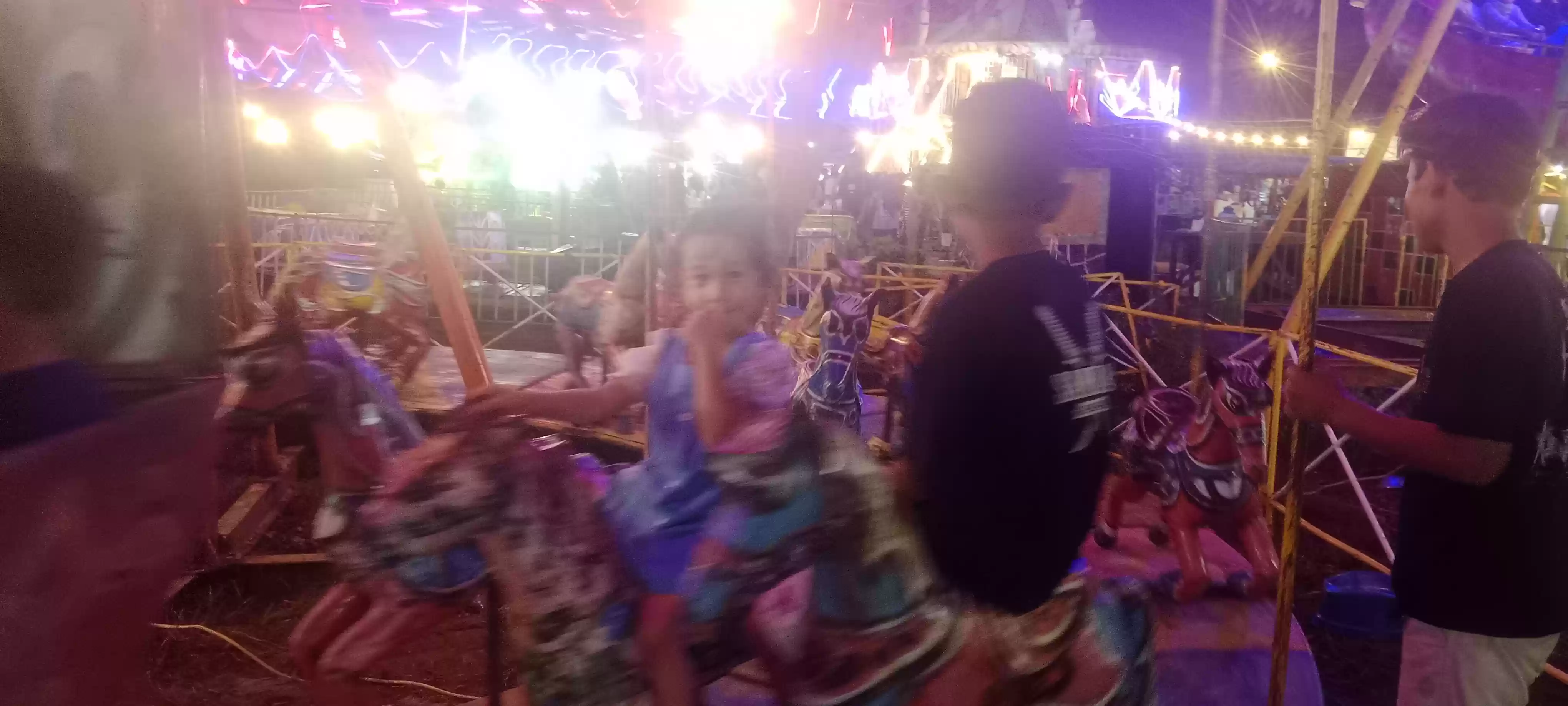 Malam Ini Pasar Malam Batu Enam Bagansiapiapi Resmi Dibuka, Pengunjung Ramai hingga Larut Malam