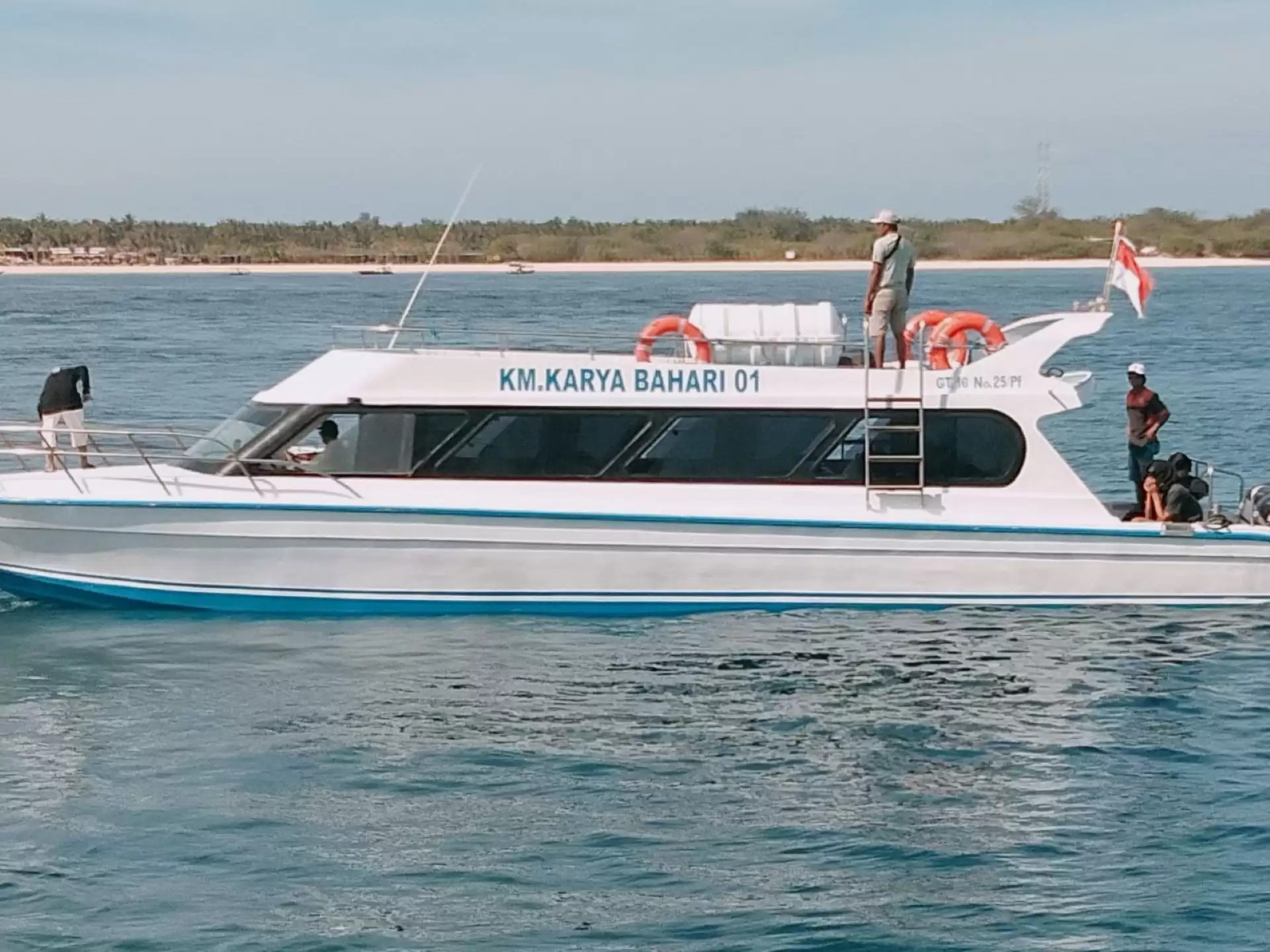 Fast boat from Bangsal Harbor to 3 Islands