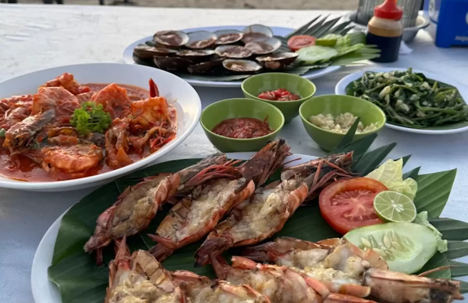 Catering & Takeaway Service3