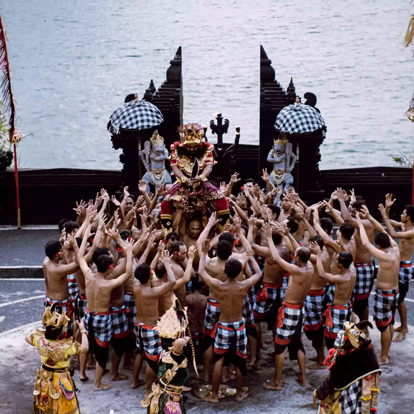 The Ultimate Bali Experience Sunset and Kecak Dance at Uluwatu