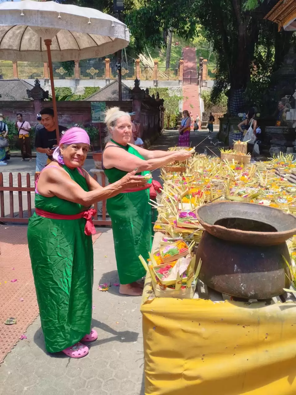 Holy water Purification in Paradise: The Melukat Experience at Tirta Empul Temple