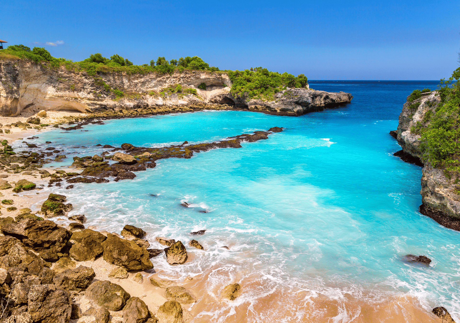 Nusa Ceningan Travel Insights: Preparing for Your Island Getaway