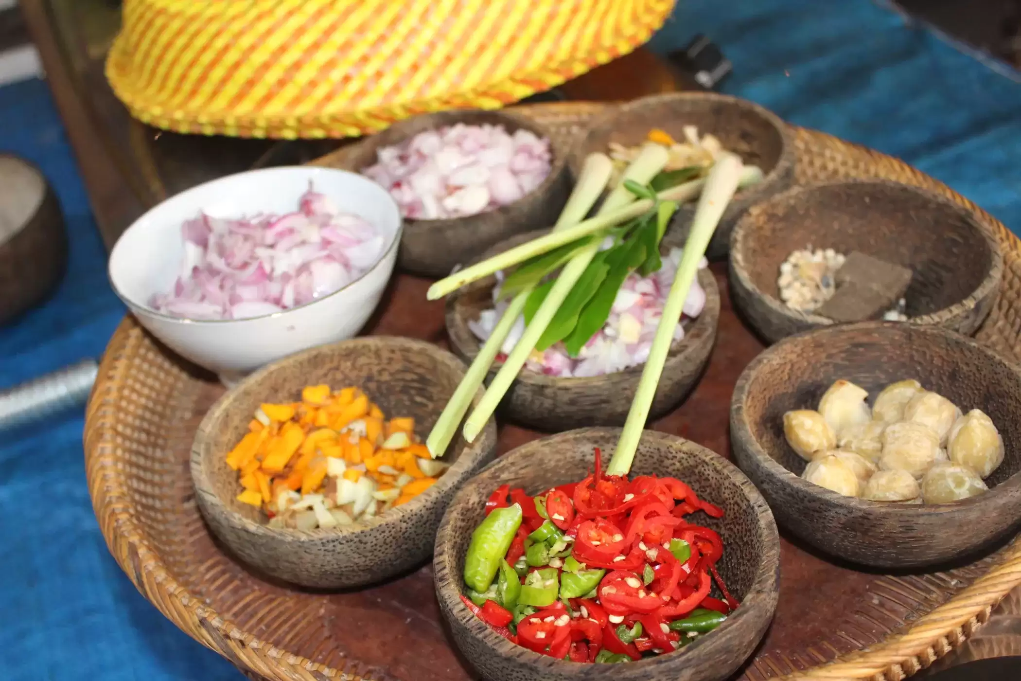 Downhill Cycling Tour + Balinese Cooking Class