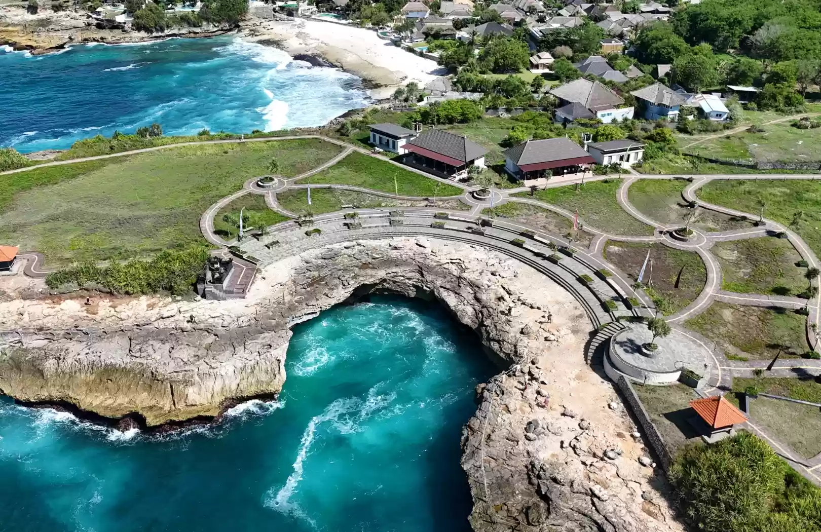 3 Nusa Island Tour - Nusa Penida, Nusa Lembongan, Nusa Ceningan (2D1N)