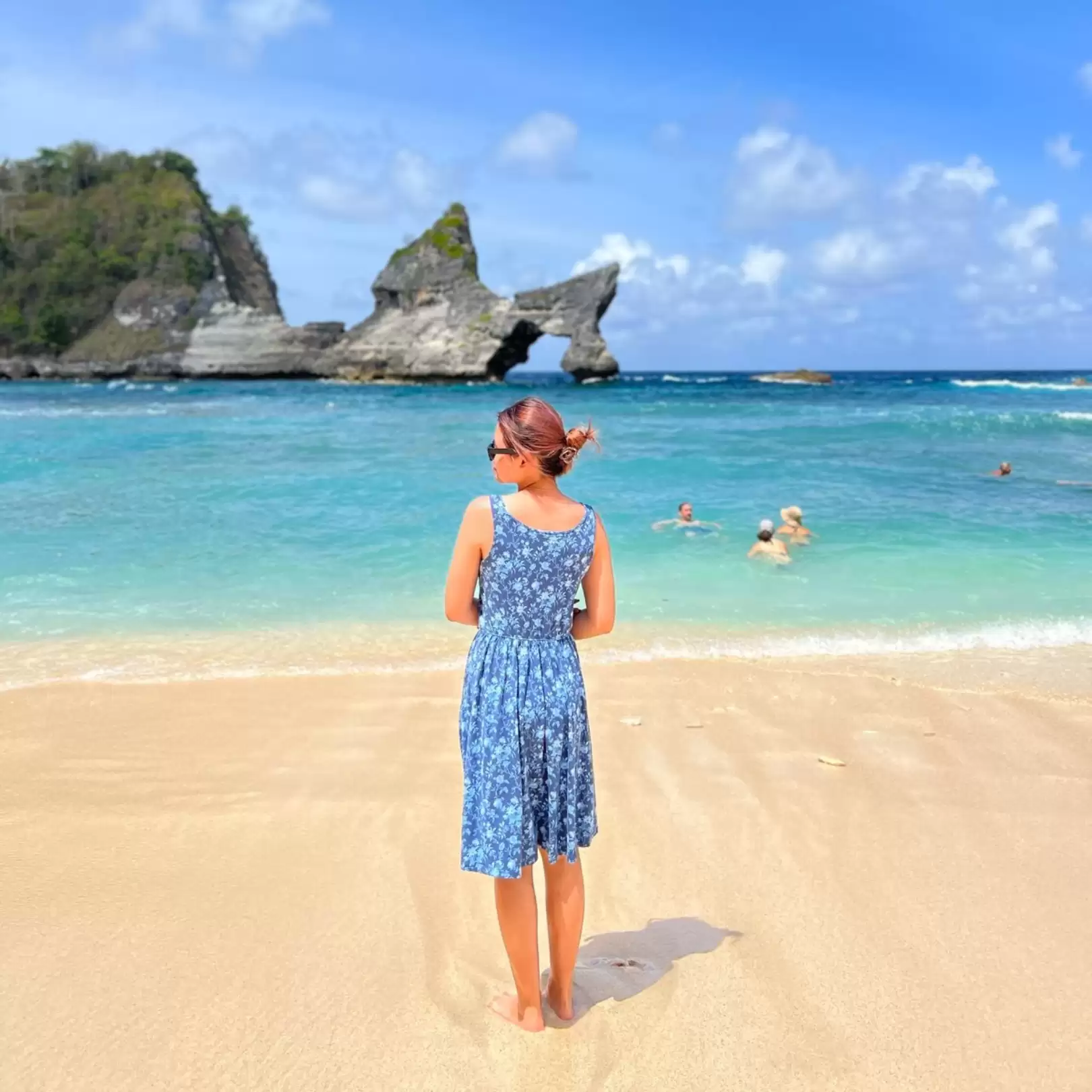 Mix Trip 2D1N – Nusa Penida