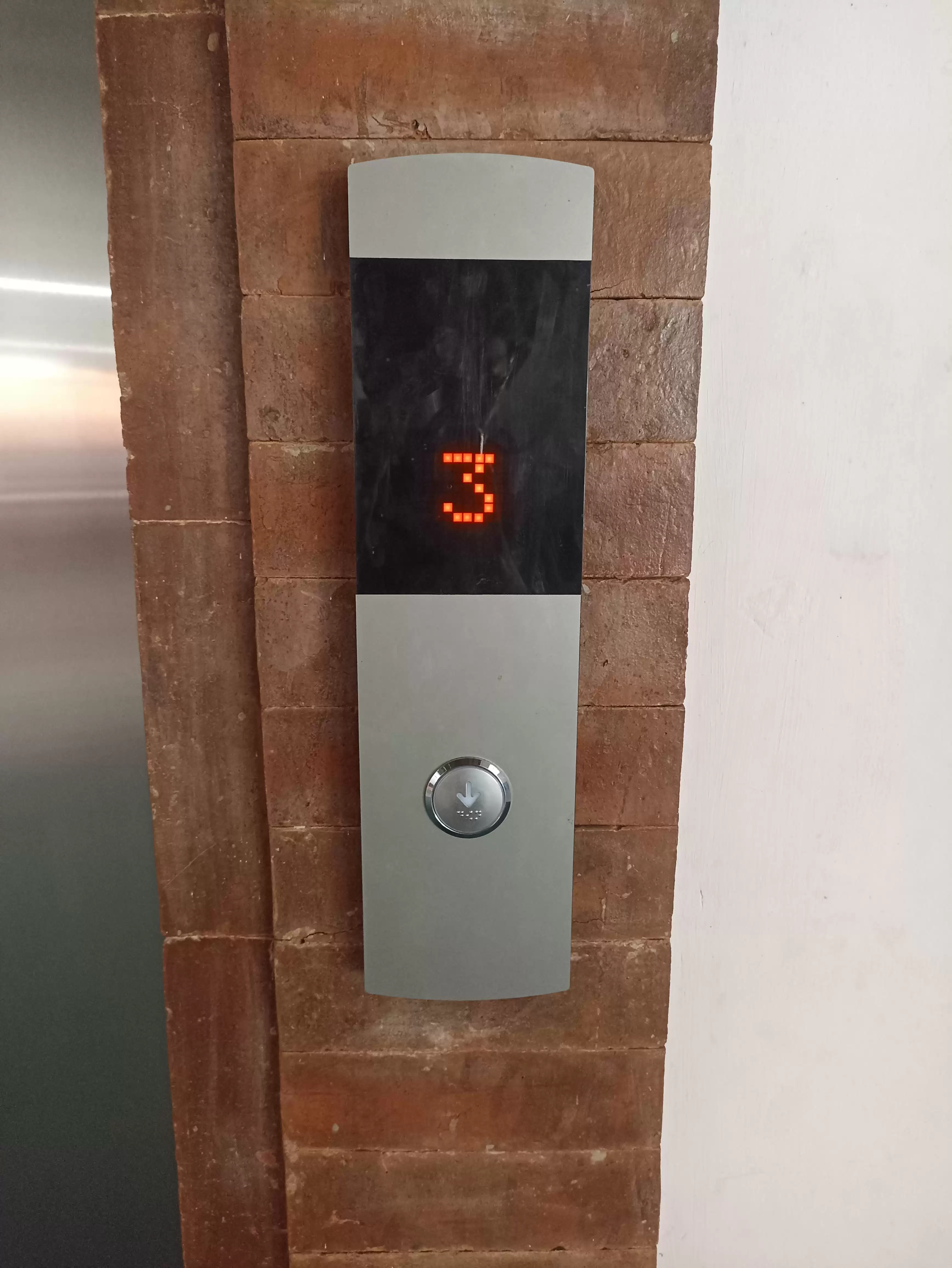 Project Pasar Banyuasri Singaraja - Elevator & Escalator Installation