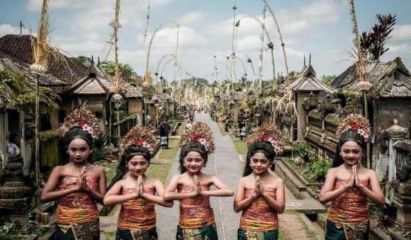 Paket Tour Keluarga 2H 1M Gold