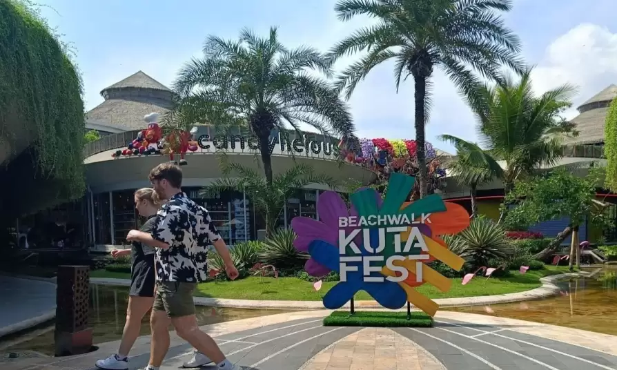 Paket Tour Keluarga 2H 1M Silver
