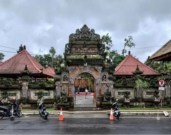 Paket Tour Keluarga 3H 2M Silver