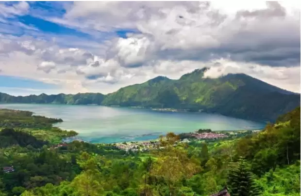 Paket Tour Keluarga 3H 2M Silver