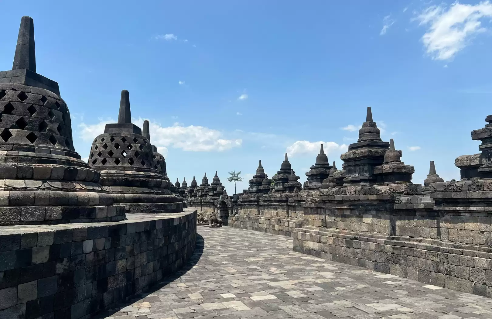 Yogyakarta And Borobudur 3 Days / 2 Nights